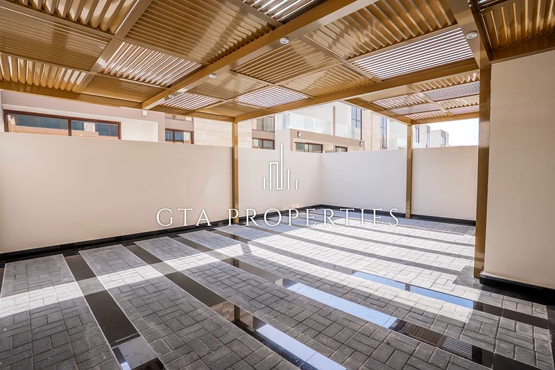 FULLY UPGRADED | EXTENDED | NEXT TO POOL | VACANT63991823257217114