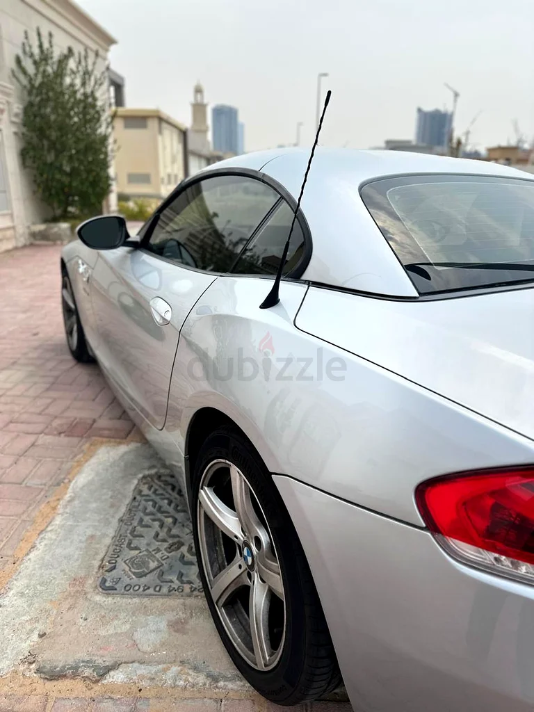BMW Z463406333800578114