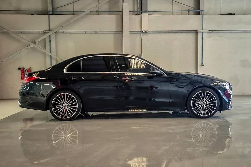 2735 درهم شهريًا | مرسيدس بنز C-Class C200 2023 | مواصفات دول مجلس التعاون الخليجي | رقم المرجع#34887463402410968833113