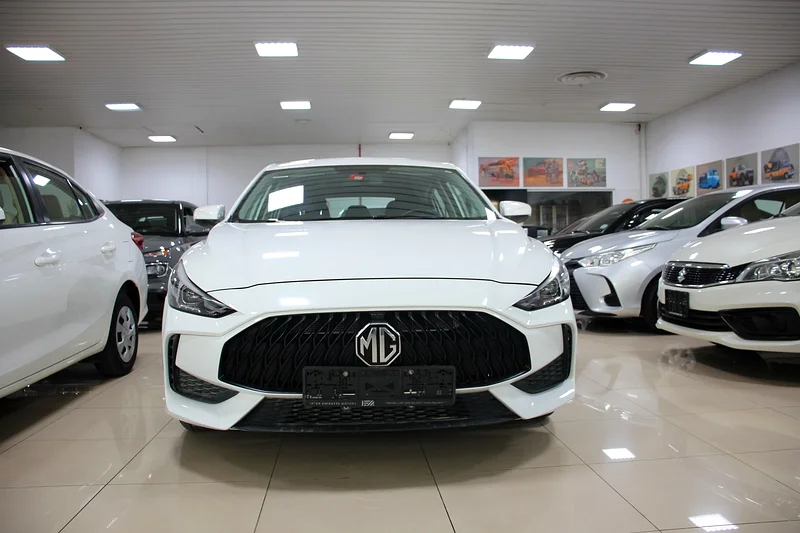 MG GT 2022 GCC 1.5CC  ( 517 x 60) EMI With Without Down payment 3000 Salary63398493487873111