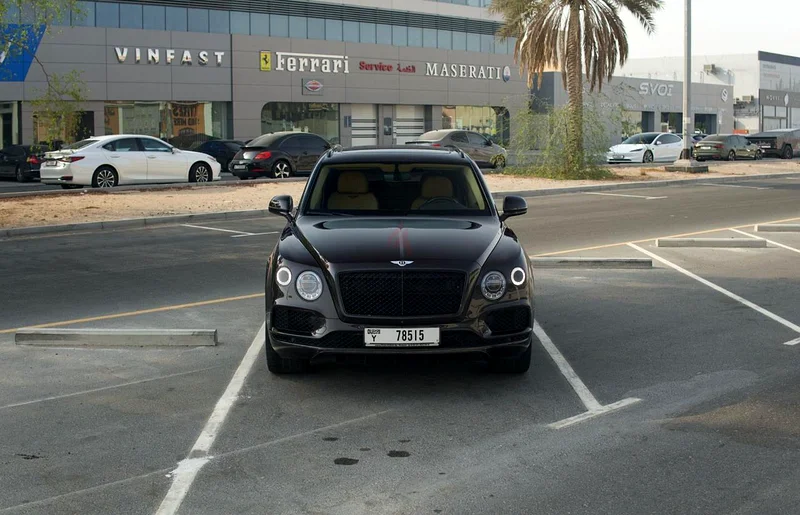 Bentley Bentayga W1263398527435011111