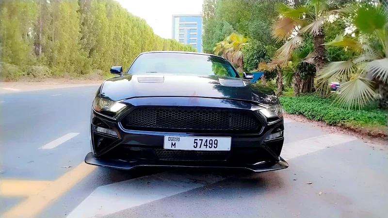 فورد موستانج 2.3 لتر 2018 إكو بوست بريميوم قابل للتحويل بحالة ممتازة63699041526658111