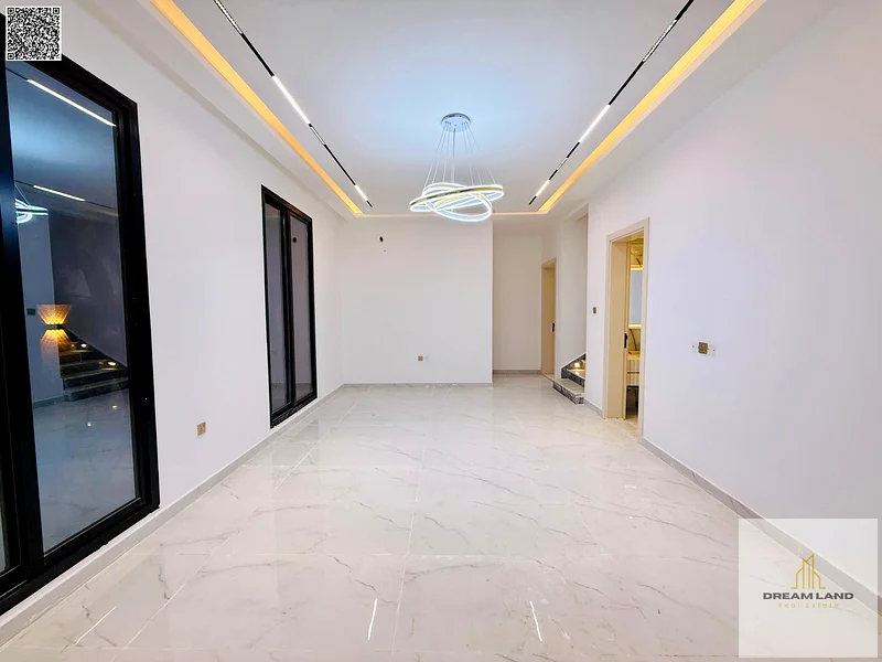A golden opportunity to own an elegant villa in a vibrant area in Ajman, directly on a main road and close to all essential services.63892693041283113
