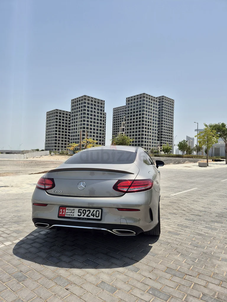 مرسيدس C200 كوبيه - لون الشمبانيا - دول مجلس التعاون الخليجي - 202163399937741186111