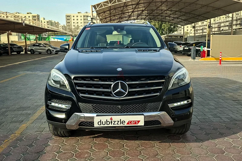 AED 1971/month | 2015 Mercedes-Benz M-Class ML 400 | GCC Specs | Ref#35607663399918618113111