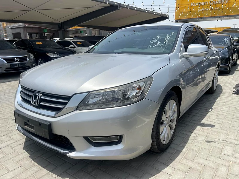 HONDA - ACCORD - 201363398543317890112