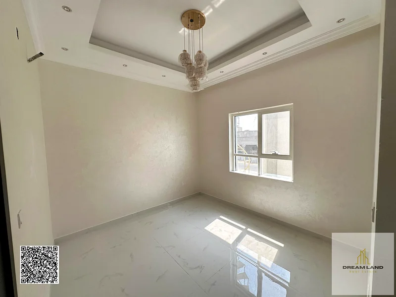 Directly from the owner, a luxurious villa with no down payment, including registration fees, negotiable, freehold for life for all nationalities63893336810498114