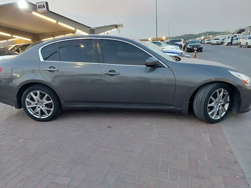 Infiniti G37 Gulf 201363398547158018112