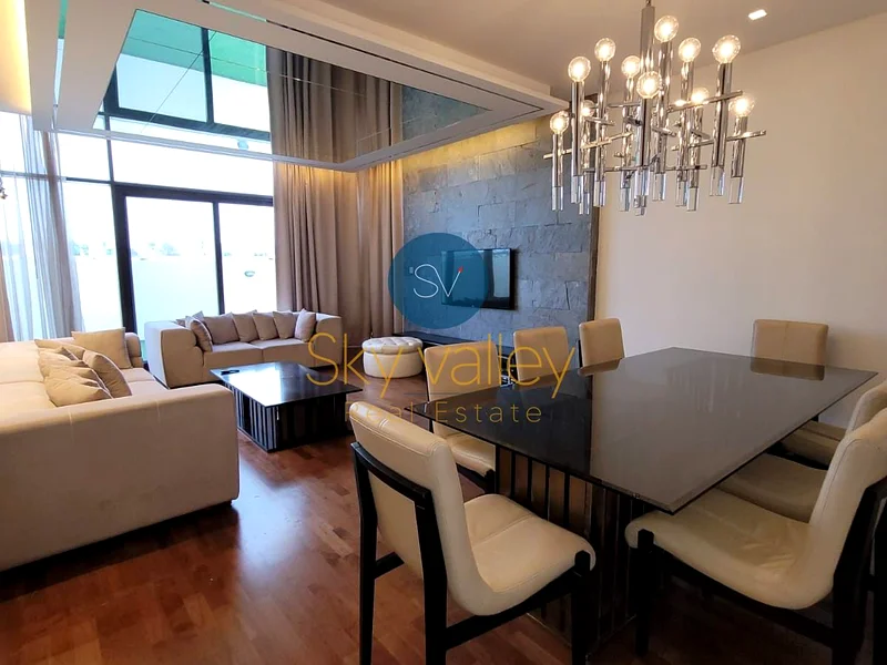 فيلا فاخرة من 5 غرف نوم + غرفة خادمة | مفروشة بالكامل | داماك هيلز63738297075969113