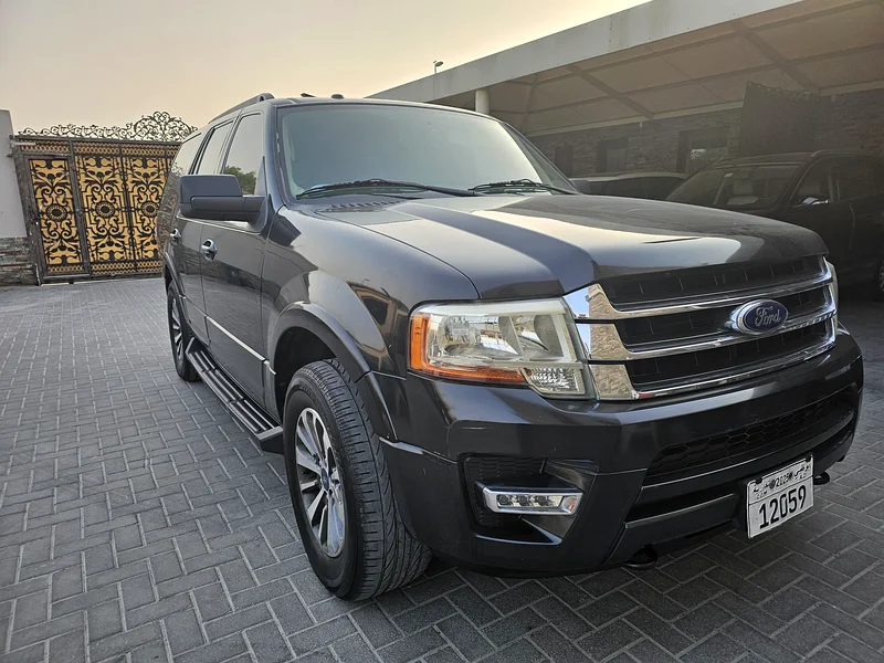 2015 Ford Expedition XLT ECOBOOST in perfect condition63399879794434112