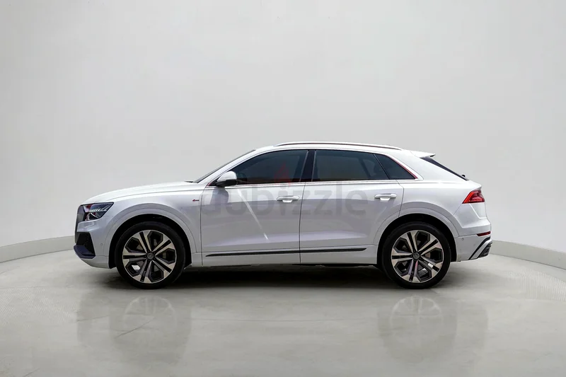2019 Audi Q8 S-Line 3.0L | GCC Specifications63398613978115113