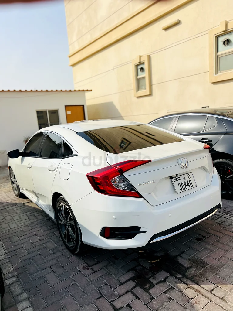 هوندا سيفيك موديل 2019، تمشي 200 ألف كيلومتر63398548118529111