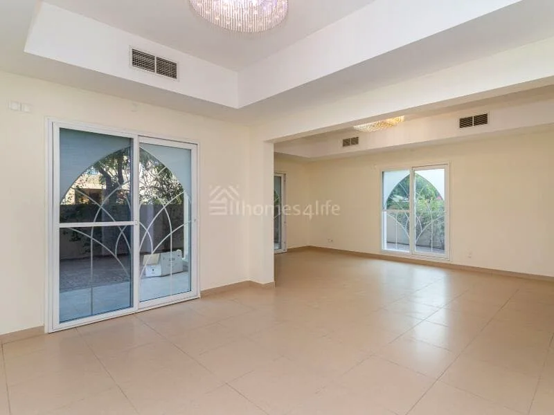 Premium Villa for Rent | Vacant | Large Plot63403516306305111