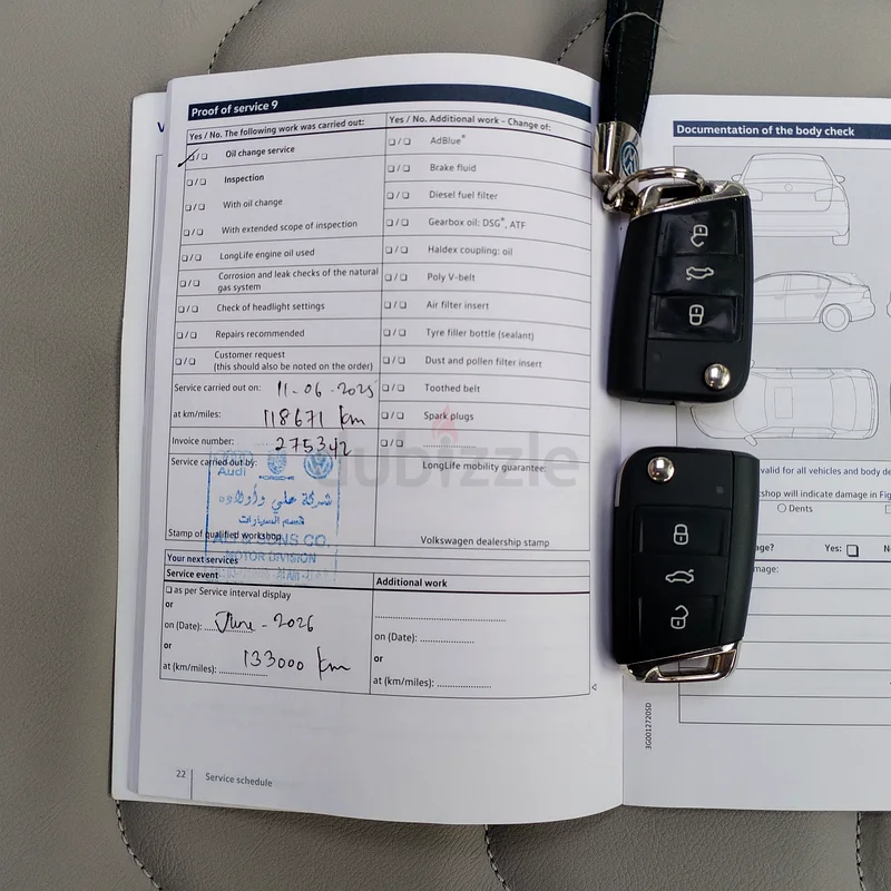 Full Option Reliable GCC AWD Tiguan Sport 4motion with full-service history. Single Expat Owner,63398576563585114