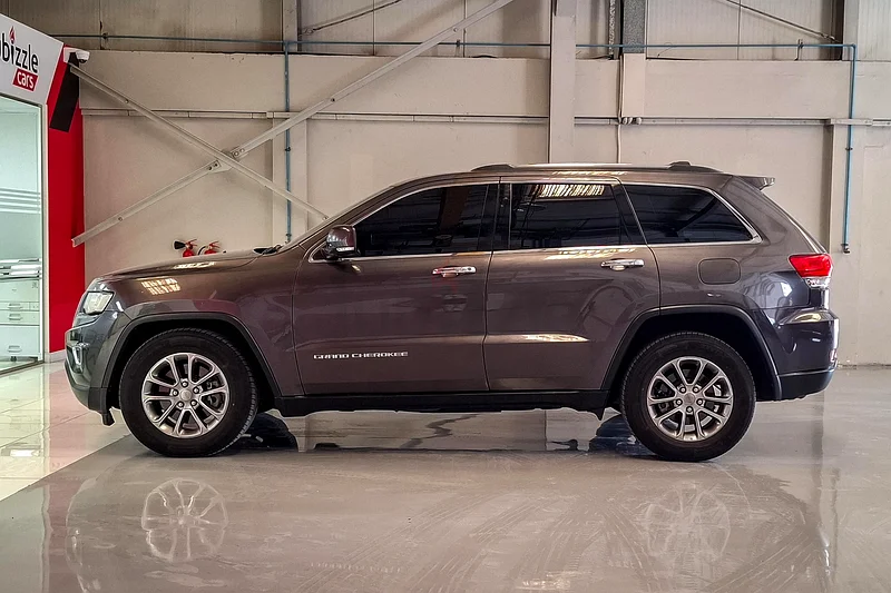 AED 2056/month | 2014 Jeep Grand Cherokee Limited | GCC Specs | Ref#35310663398607633410114