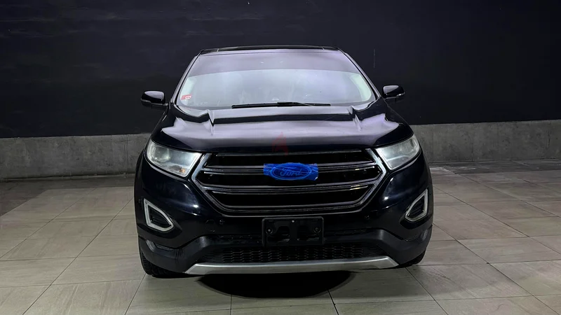 Luxury Ford Edge Titanium with full panoramic roof63399893405697113