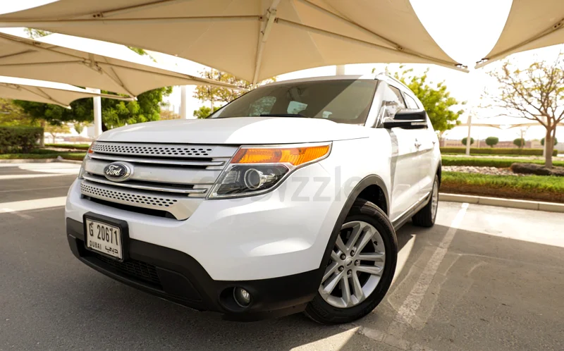 فورد إكسبلورر 2015 XLT، محرك 3.5 لتر V6، دفع رباعي، حالة جيدة جدًا63399889731459114