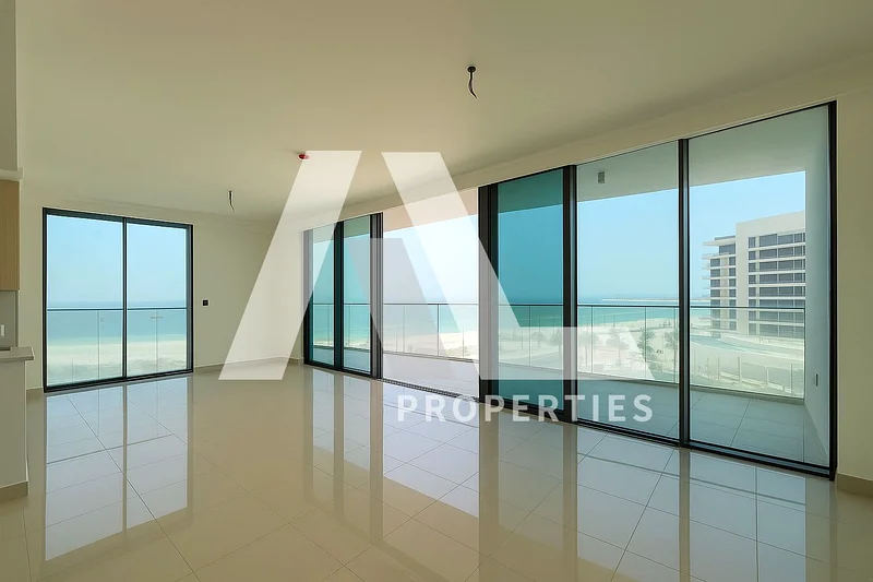 Stunning Full Sea View Apartment for Sale!63864288682370110