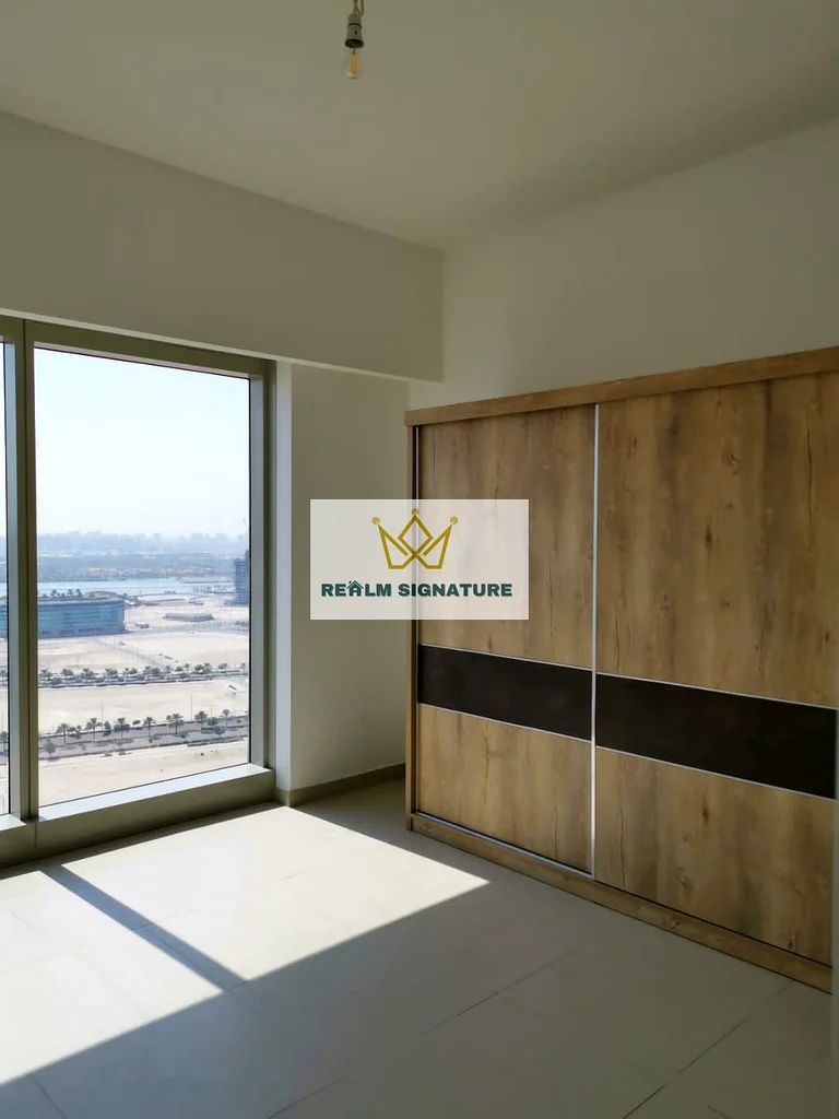 High-Floor 1BHK | Stunning Sea & City Views | Gate Tower 363846666290817112