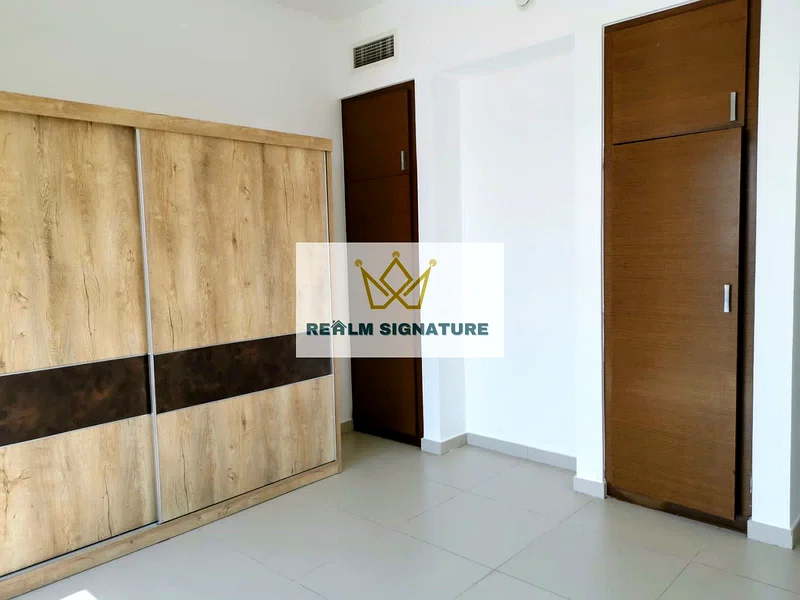 High-Floor 1BHK | Stunning Sea & City Views | Gate Tower 363846666290817114
