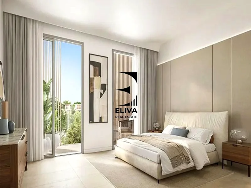 Single Row | Next to Clubhouse | Huge Plot63847962514946113
