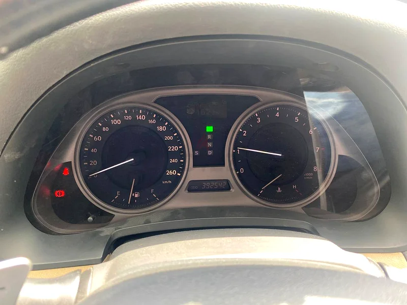 Lexus IS 30063398641924993114