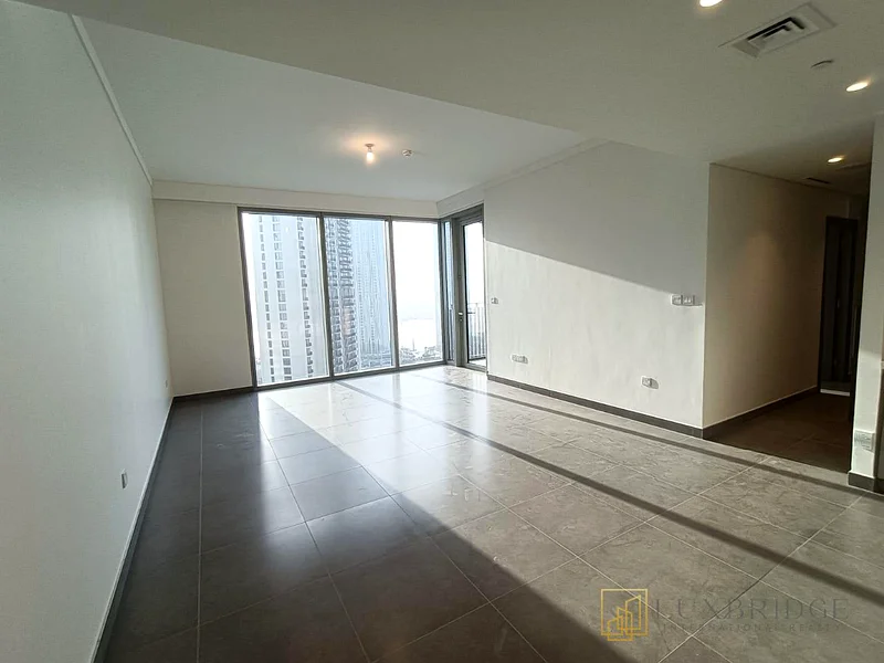 Vacant | Park View | Prime Location64026244564227111