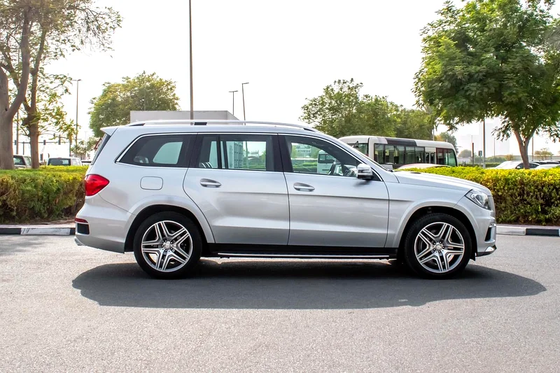 Mercedes GL 50063399919811842113