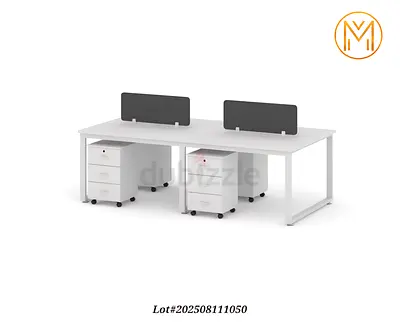 4 persons staff workstation face to face