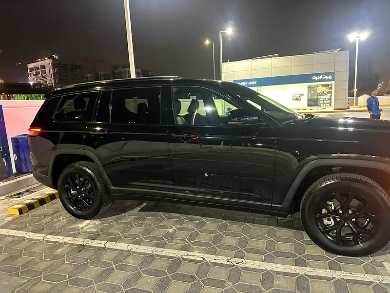 Jeep Grand Cherokee L Laredo 202463225313950851114