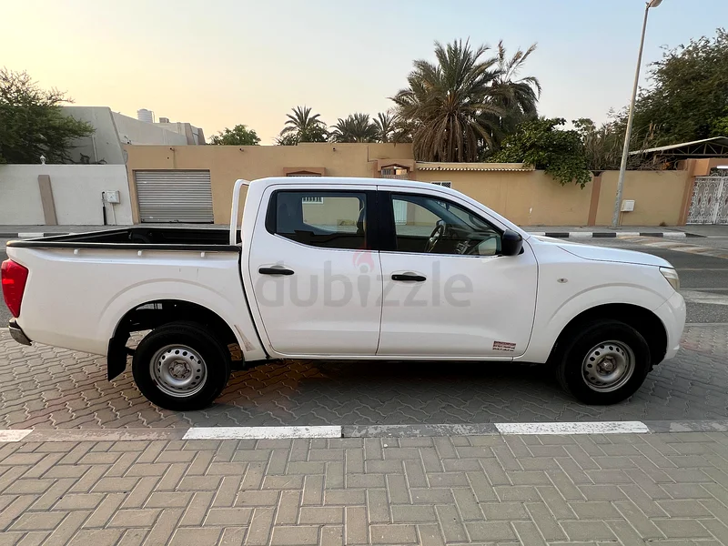Nissan Navara.....4x2 Manual63399981811587113