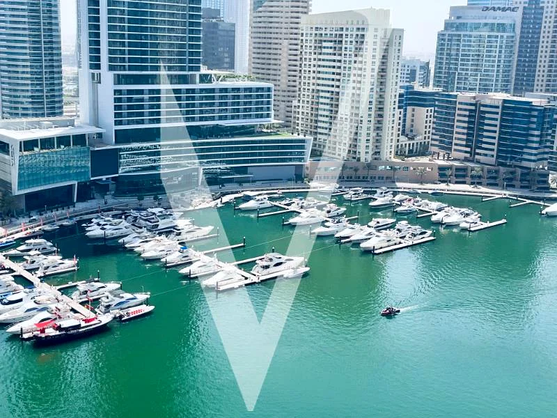 مؤجر | إطلالة كاملة على المارينا | ترقية عالية | طابق عالي64036737266050110