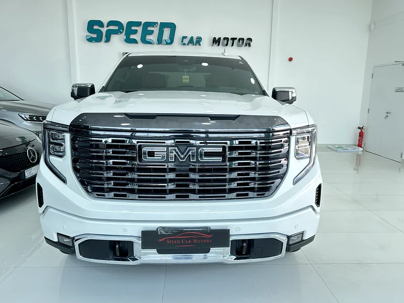 2024 Denali Ultimate GCC only 2.500KM63398474149891113