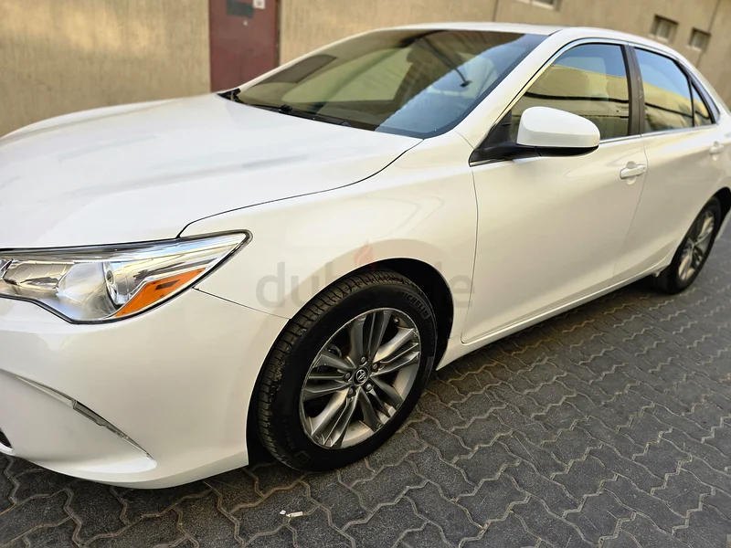 Toyota camry63401308370305111