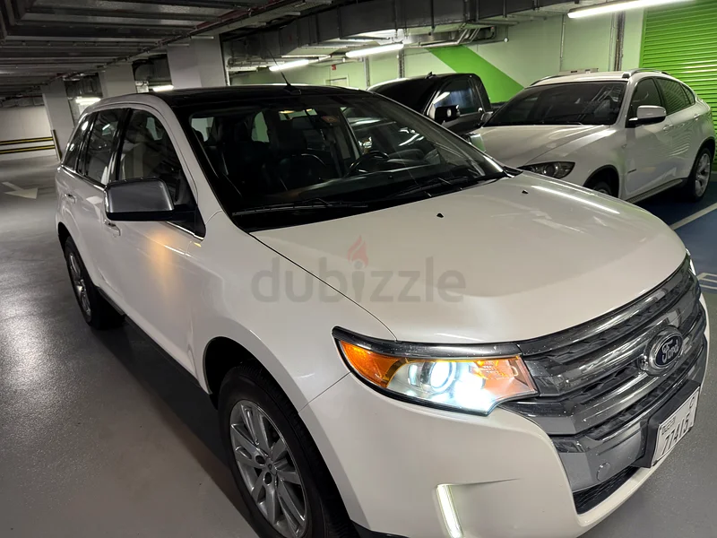 Ford Edge Limited 1 owner from new633998928270091117