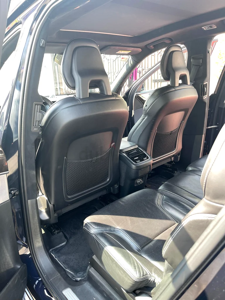Volvo XC90 Inscription (Immaculate condition Single owner 109K km)63398480172419113