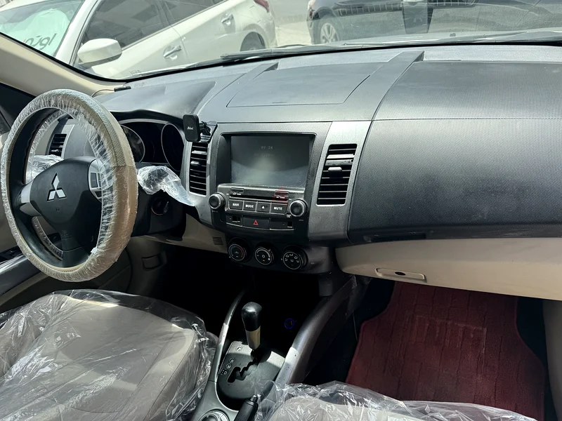 Mitsubishi Outlander 4WD63398580481409113