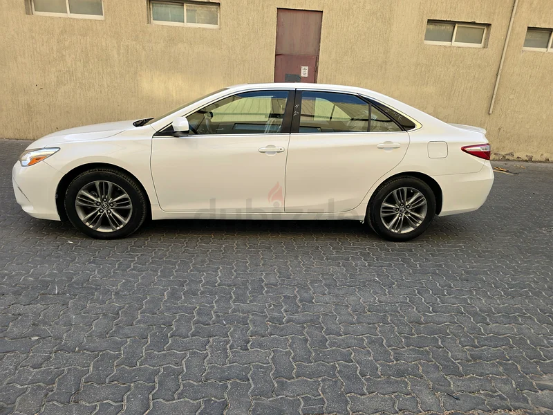Toyota camry63401308370305113