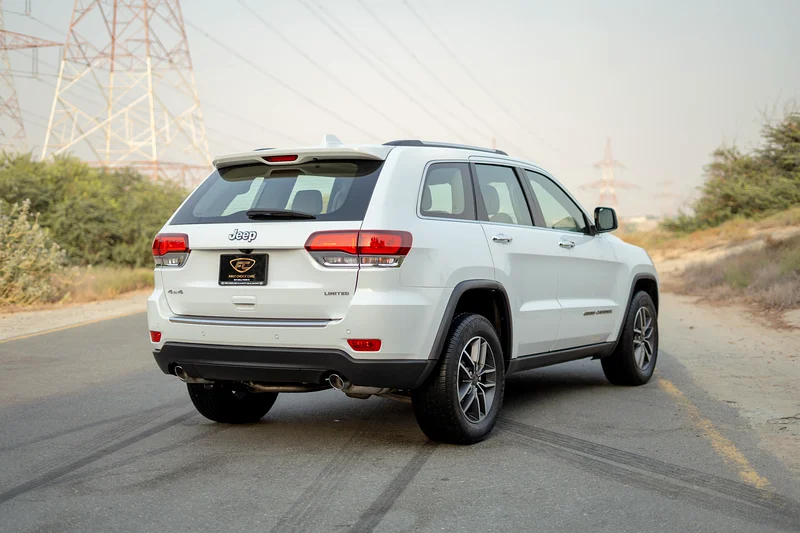 AED 1,331/month | 2021 Jeep Grand Cherokee | Limited | GCC Specs | REF#J6937563398604780034113