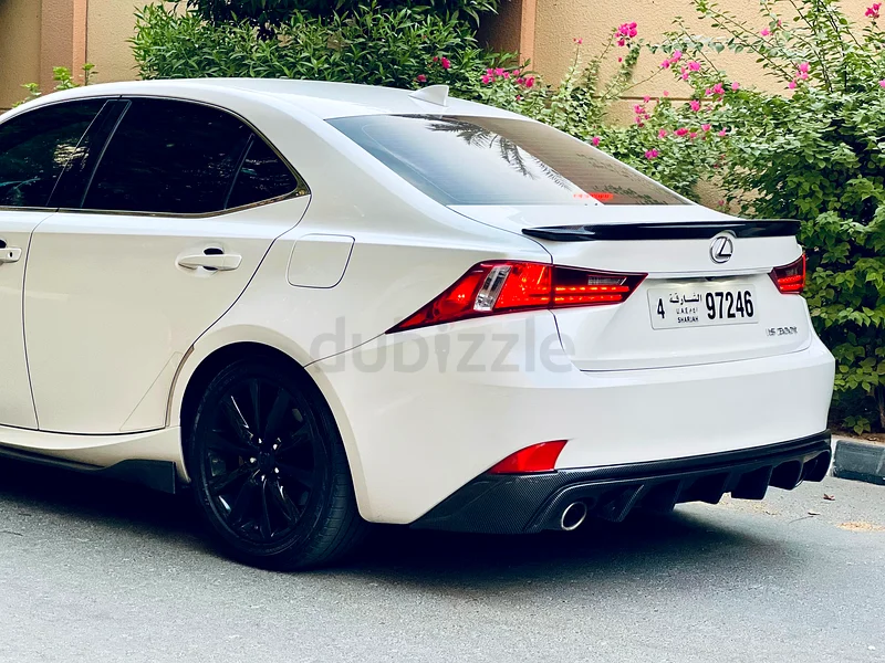 2016 Lexus IS 200t (family used, first owner)—ready to drive!63398642247811111