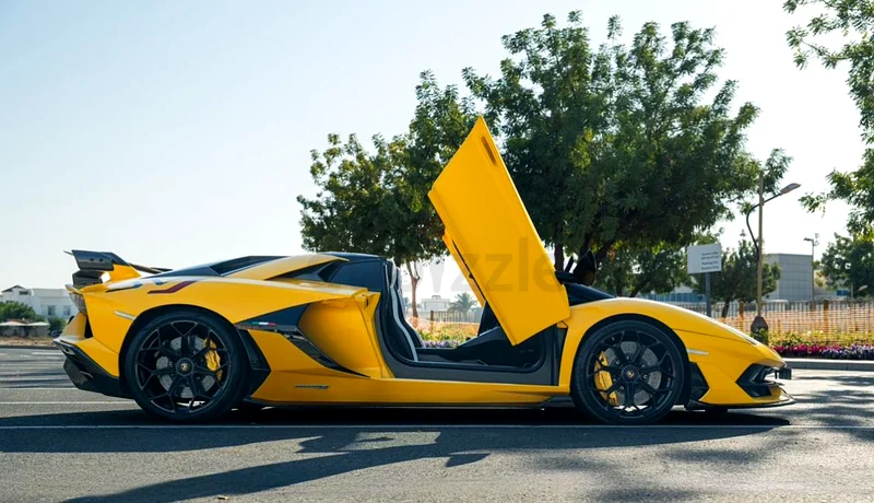 2020 LAMBORGHINI AVENTADOR SVJ ROADSTER - GCC - WARRANTY - FULL CARBON63398498114435111