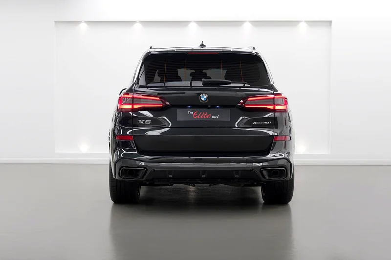 2023 بي إم دبليو X5 xDrive 40i / مجلس التعاون الخليجي / ضمان الموزع والخدمة لمسافات قصيرة63405749312385112