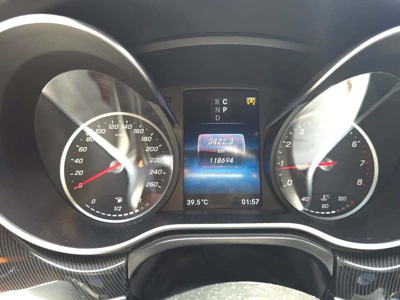 2022 مرسيدس بنز V25063399920315522114