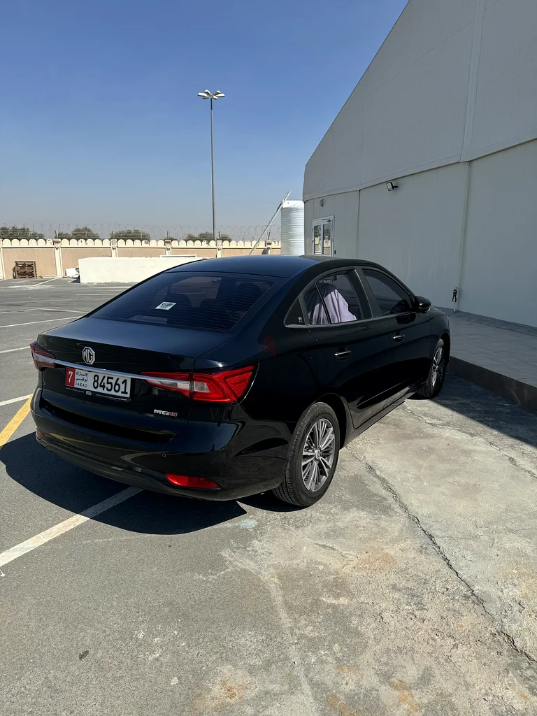 سيارة MG5 موديل 2023 بحالة العرض63398494247682114