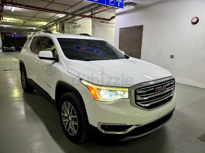 GMC Acadia 7 seaters GCC AWD 2017 SLE633984989122571122