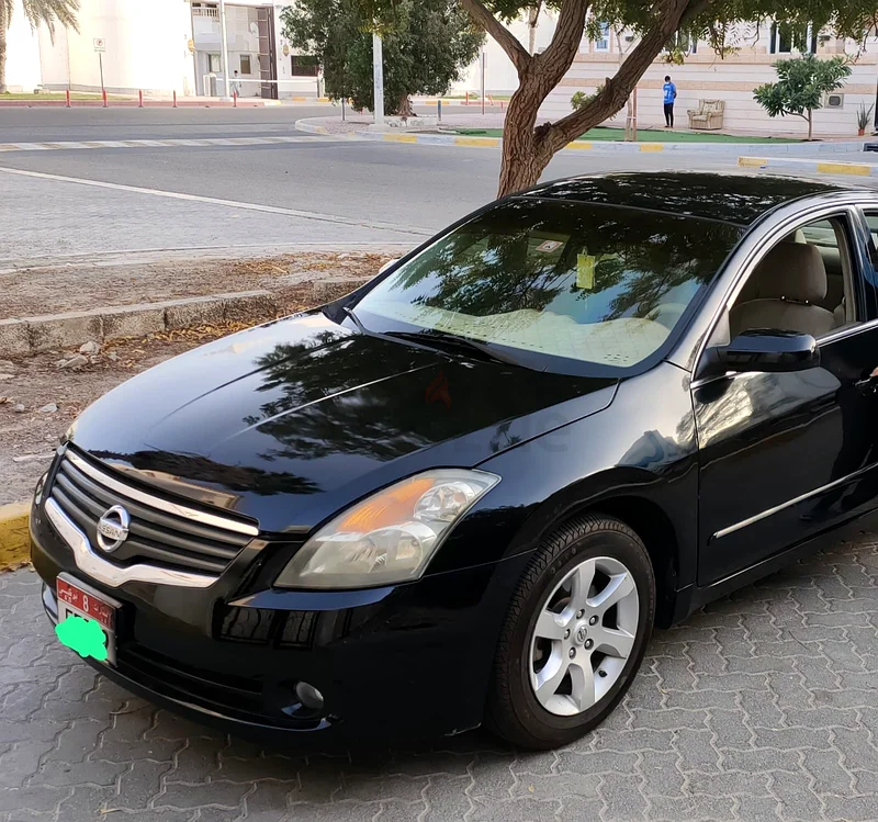 Nissan Altima, sedan633999745777951121