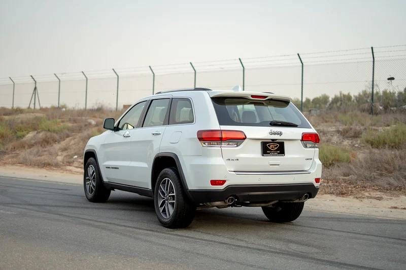 AED 1,331/month | 2021 Jeep Grand Cherokee | Limited | GCC Specs | REF#J6937563398604780034114
