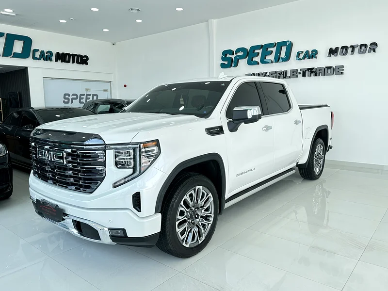 2024 Denali Ultimate GCC only 2.500KM63398474149891114