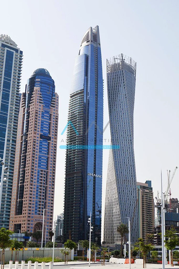 شقة جديدة بالكامل بثلاث غرف نوم في الطابق العالي بإطلالة كاملة على المارينا بالقرب من المترو64041031096449110