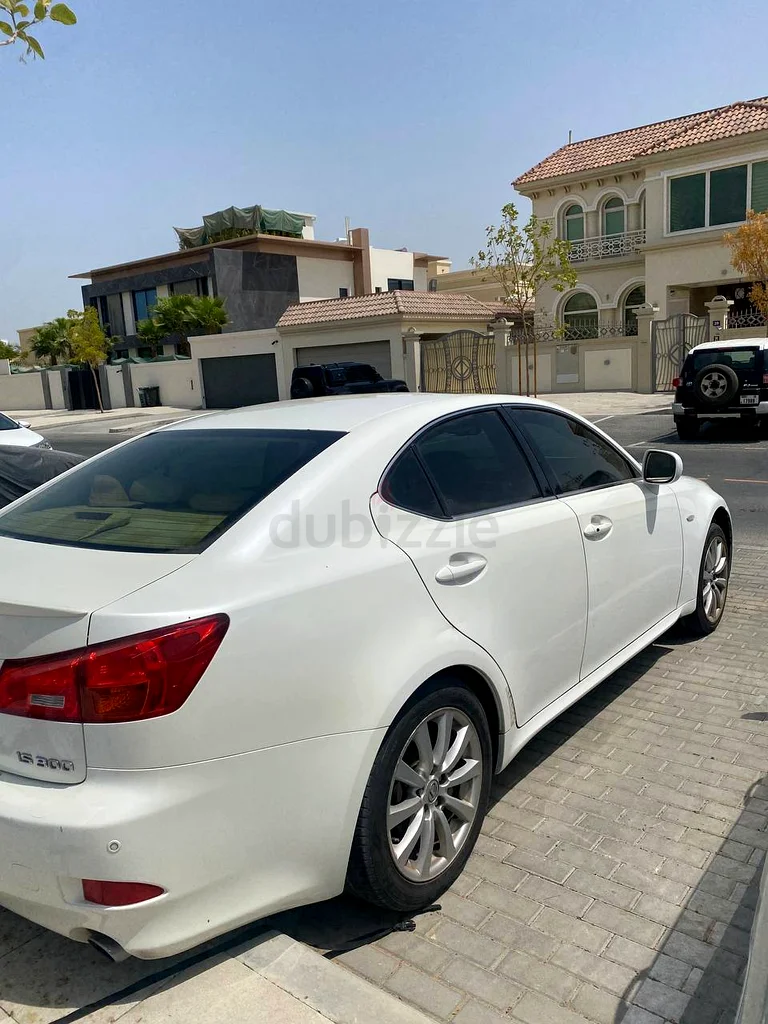 Lexus IS 30063398641924993113
